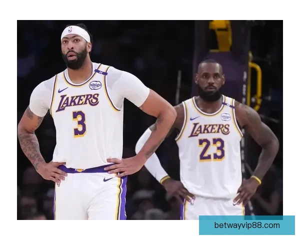 湖人发展联盟新星崛起 老鹰弃将自信冲击NBA主力位置